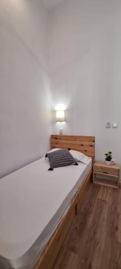 Hostal Andrea Sol مدريد المظهر الخارجي الصورة