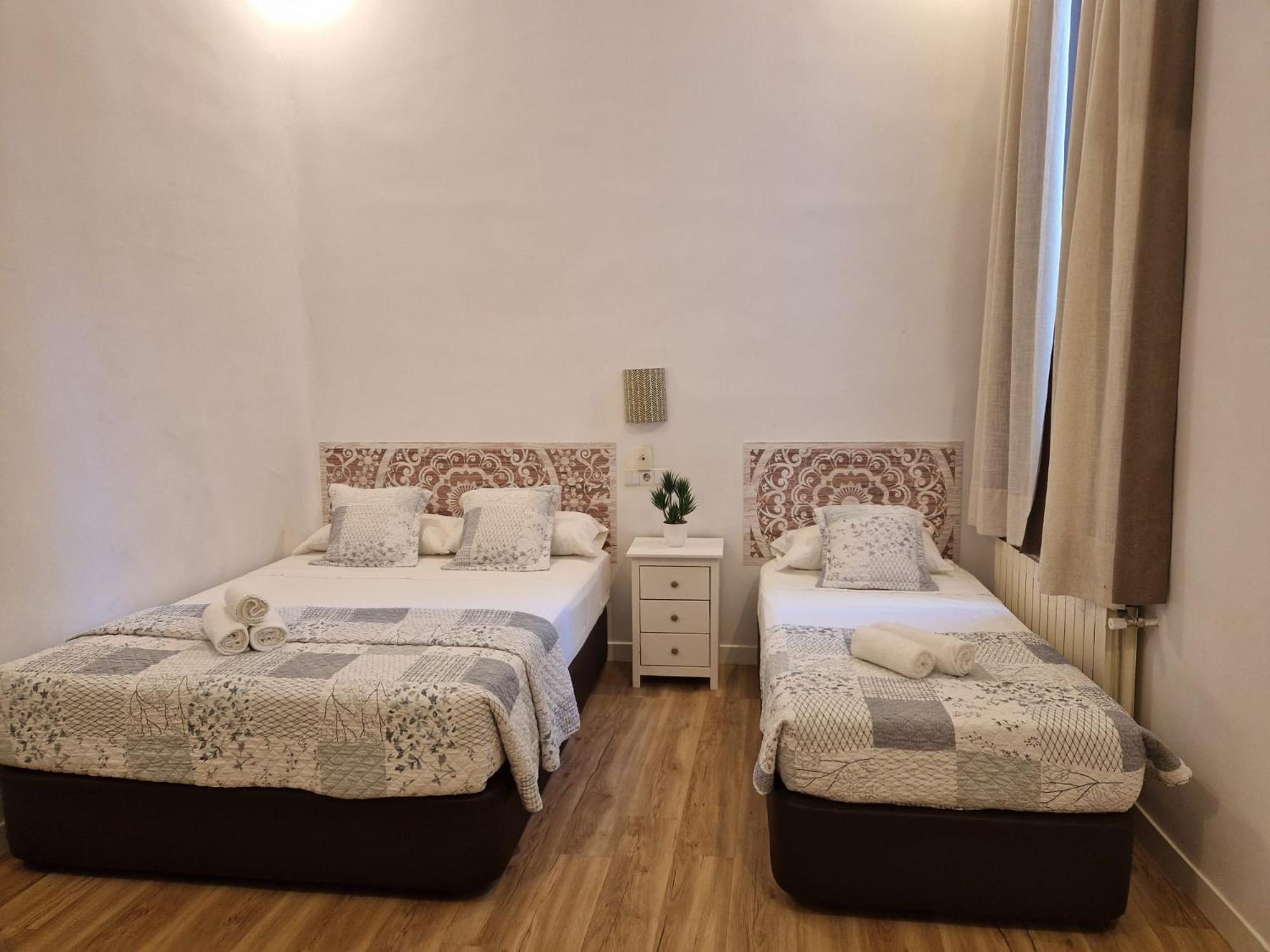 Hostal Andrea Sol مدريد المظهر الخارجي الصورة